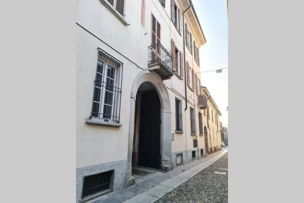 Apartment Maison Marina_Pavia San Michele Centro Storico